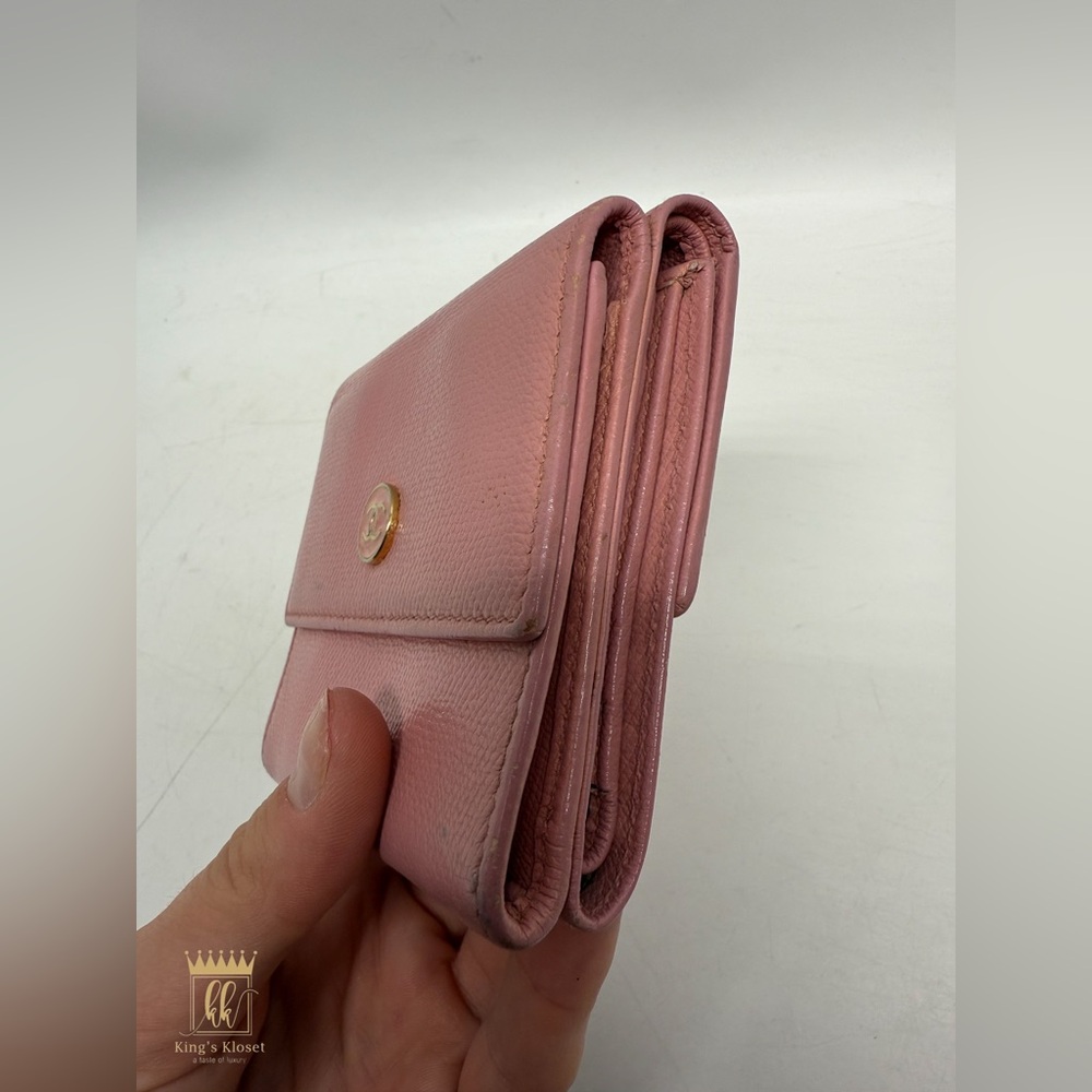 Chanel Compact Button Wallet - image 4